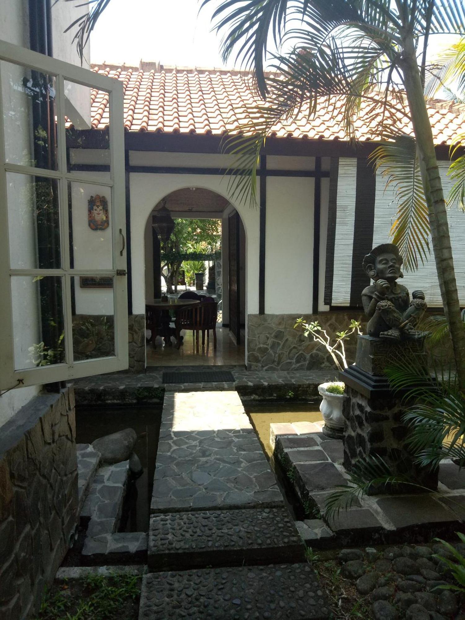 Adams Homestay Pangandaran Exterior photo